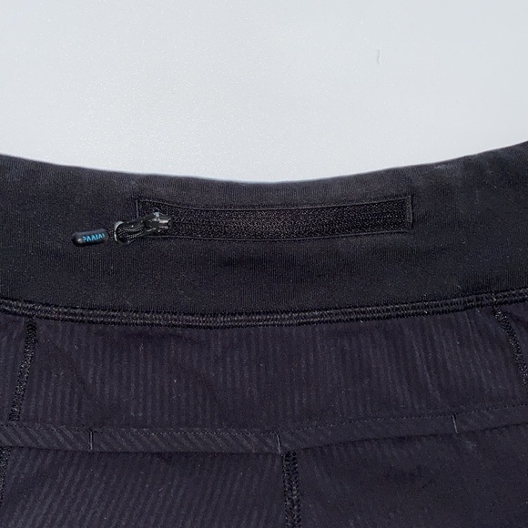 Black Ivivva Shorts - Picture 3 of 5